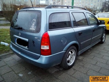 Купить Opel Astra, 1.6, 2001 года с пробегом, цена 6436 руб., id 14546