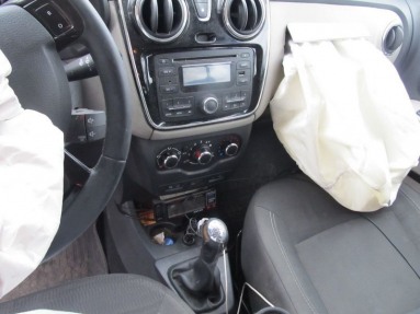 Купить Dacia Lodgy LPG 1.6 MPI E5 Laureate, 1.6, 2015 года с пробегом, цена 98823 руб., id 14576