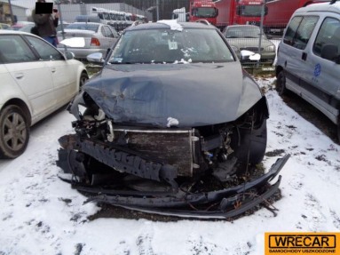 Купить Volkswagen Passat, 2.0, 2014 года с пробегом, цена 361383 руб., id 14593