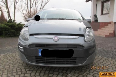 Купить Fiat Punto, 1.2, 2011 года с пробегом, цена 6436 руб., id 14618