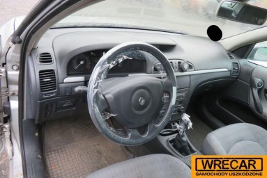 Купить Renault Laguna, 1.9, 2006 года с пробегом, цена 21038 руб., id 14623