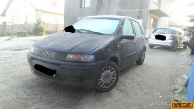 Купить Fiat Punto, 1.2, 2000 года с пробегом, цена 3253 руб., id 14728