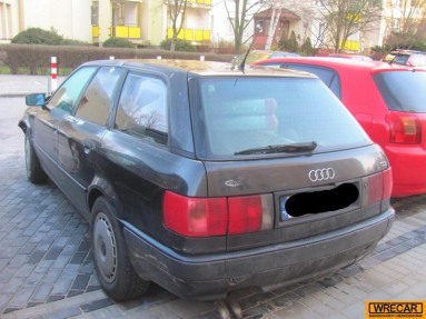 Купить Audi A4, 1.9, 1992 года с пробегом, цена 1592 руб., id 14765