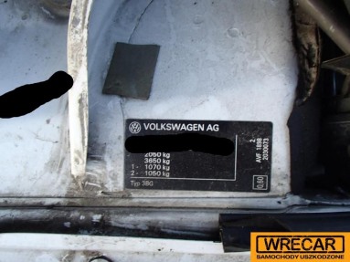 Купить Volkswagen Passat, 1.9, 2003 года с пробегом, цена 1592 руб., id 14777
