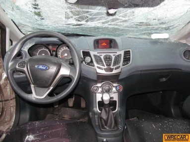 Купить Ford Fiesta, 1.6, 2009 года с пробегом, цена 3183 руб., id 14864