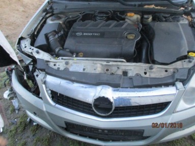 Купить Opel Vectra, 1.9, 2006 года с пробегом, цена 1592 руб., id 14873