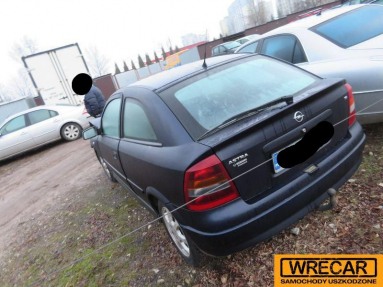 Купить Opel Astra, 1.6, 2003 года с пробегом, цена 1592 руб., id 14919
