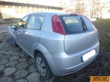 Купить Fiat Punto, 1.2, 2008 года с пробегом, цена 4844 руб., id 14948