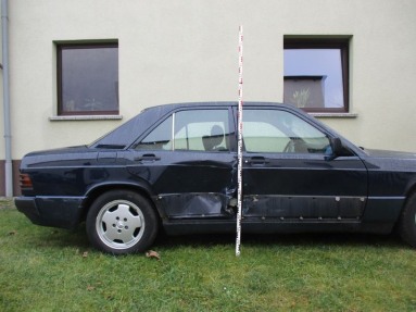 Купить Mercedes-Benz 190, 2.0, 1991 года с пробегом, цена 3253 руб., id 14955