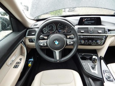 Купить BMW 3er 318d Advantage aut, 2.0, 2016 года с пробегом, цена 2301448 руб., id 14968