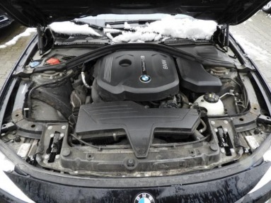 Купить BMW 3er 318i aut, 1.5, 2016 года с пробегом, цена 1410032 руб., id 14977