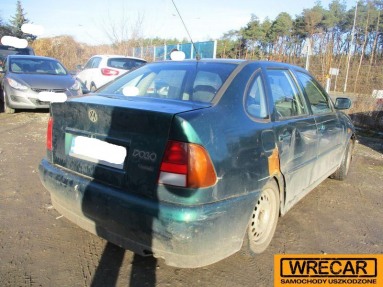 Купить Volkswagen Polo, 1.4, 1997 года с пробегом, цена 1592 руб., id 15009