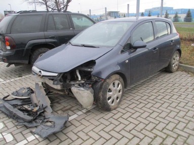 Купить Opel Corsa, 1.2, 2009 года с пробегом, цена 4844 руб., id 15076