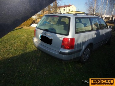 Купить Volkswagen Passat, 1.9, 1998 года с пробегом, цена 1592 руб., id 15109