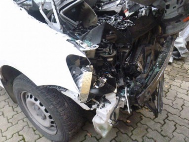 Купить Volkswagen Caddy, 1.6, 2015 года с пробегом, цена 24291 руб., id 15113