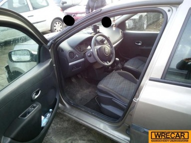 Купить Renault Clio, 1.5, 2009 года с пробегом, цена 3183 руб., id 15142