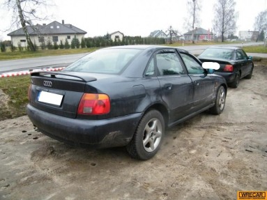 Купить Audi A4, 1.9, 1996 года с пробегом, цена 17785 руб., id 15146