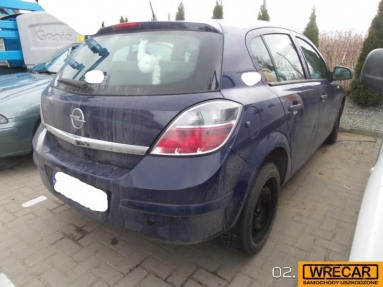 Купить Opel Astra, 1.6, 2010 года с пробегом, цена 9689 руб., id 15156