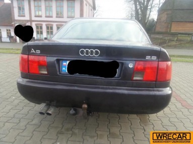 Купить Audi A6, 2.6, 1995 года с пробегом, цена 1592 руб., id 15165