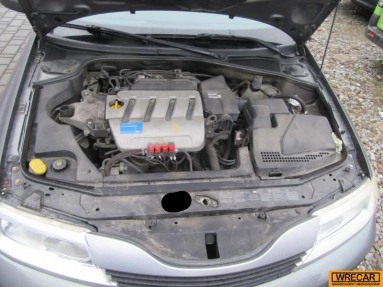 Купить Renault Laguna, 1.8, 2004 года с пробегом, цена 53425 руб., id 15197