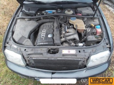 Купить Audi A4, 1.8, 1997 года с пробегом, цена 8097 руб., id 15203