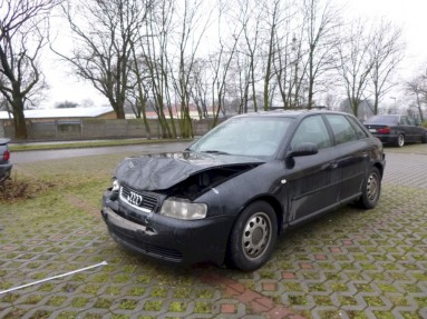 Купить Audi A3, 1.9, 2001 года с пробегом, цена 12941 руб., id 15206