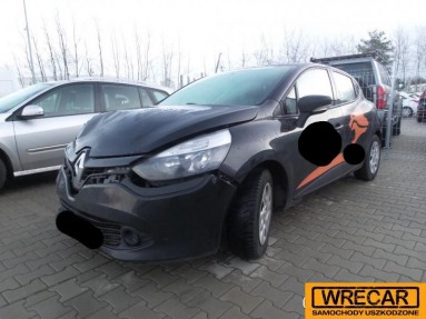 Купить Renault Clio, 1.5, 2015 года с пробегом, цена 21038 руб., id 15278