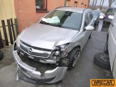 Купить Opel Astra, 1.2, 2008 года с пробегом, цена 3183 руб., id 15322