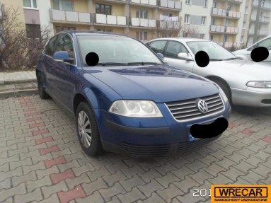 Купить Volkswagen Passat, 1.9, 2003 года с пробегом, цена 46990 руб., id 15345