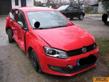 Купить Volkswagen Polo, 1.4, 2012 года с пробегом, цена 9689 руб., id 15389