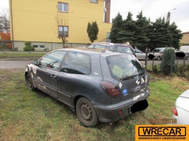 Купить Fiat Bravo, 1.2, 2001 года с пробегом, цена 4844 руб., id 15407