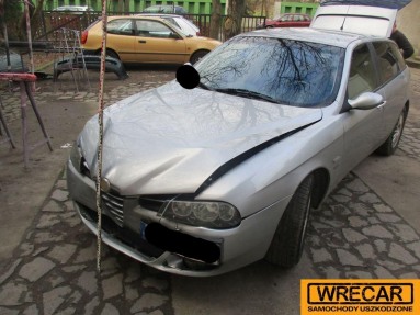 Купить Alfa Romeo 156, 1.9, 2005 года с пробегом, цена 19446 руб., id 15408