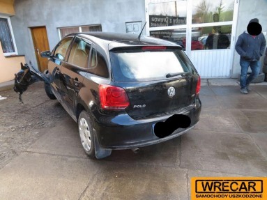 Купить Volkswagen Polo, 1.6, 2010 года с пробегом, цена 131280 руб., id 15433