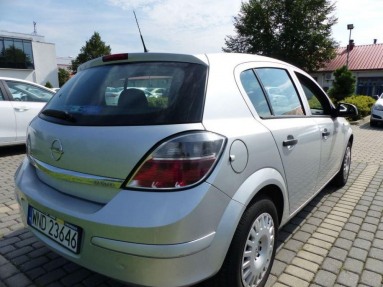 Купить Opel Astra, 1.7, 2011 года с пробегом, цена 246297 руб., id 15488