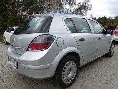 Купить Opel Astra, 1.7, 2011 года с пробегом, цена 209065 руб., id 15492