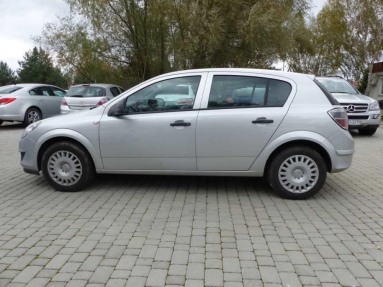 Купить Opel Astra, 1.7, 2011 года с пробегом, цена 252802 руб., id 15493