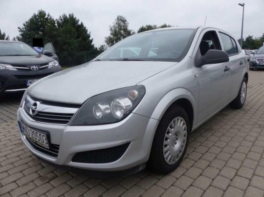 Купить Opel Astra, 1.7, 2011 года с пробегом, цена 246297 руб., id 15503