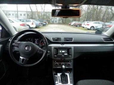 Купить Volkswagen Passat, 2.0, 2013 года с пробегом, цена 729341 руб., id 15505