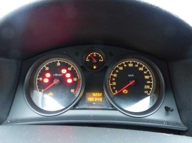 Купить Opel Astra, 1.7, 2011 года с пробегом, цена 215501 руб., id 15509