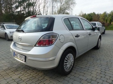 Купить Opel Astra, 1.7, 2011 года с пробегом, цена 270657 руб., id 15514