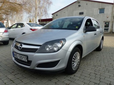Купить Opel Astra, 1.7, 2011 года с пробегом, цена 270657 руб., id 15514