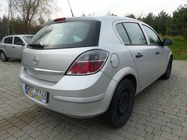 Купить Opel Astra, 1.7, 2011 года с пробегом, цена 239861 руб., id 15517