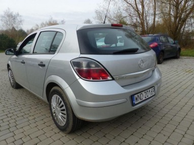 Купить Opel Astra, 1.7, 2011 года с пробегом, цена 230103 руб., id 15519