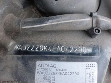 Купить Audi A4, 2.0, 2013 года с пробегом, цена 844358 руб., id 15525