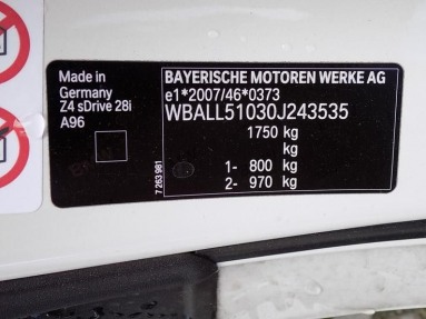 Купить BMW Z4 28i sDrive, 2.0, 2016 года с пробегом, цена 2463524 руб., id 15567