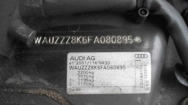 Купить Audi A4, 2.0, 2014 года с пробегом, цена 696884 руб., id 15573