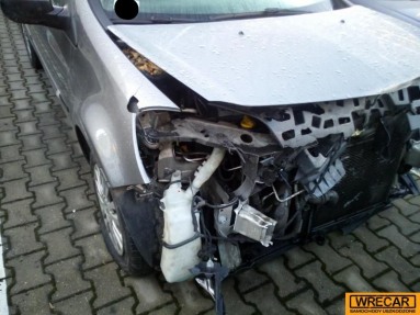 Купить Renault Clio, 1.1, 2010 года с пробегом, цена 3183 руб., id 15681
