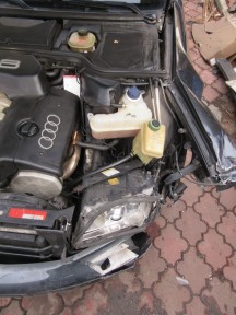 Купить Audi A8, 4.2, 1994 года с пробегом, цена 1592 руб., id 15714