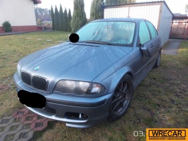 Купить BMW 3 318i Kat., 1.9, 1998 года с пробегом, цена 3253 руб., id 15729