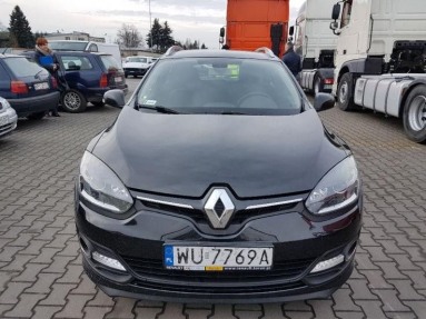 Купить Renault Megane, 1.5, 2015 года с пробегом, цена 366228 руб., id 15767